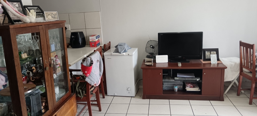 2 Bedroom Property for Sale in Summer Greens Western Cape
